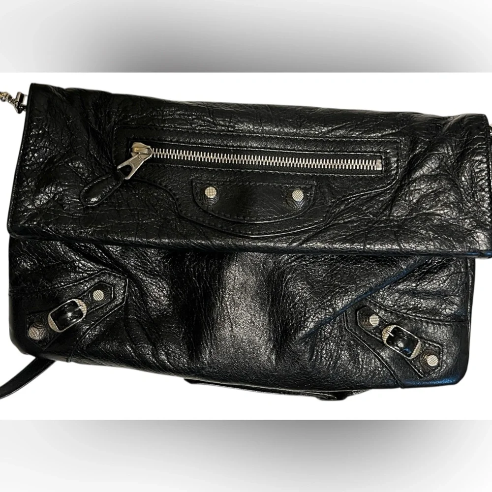 Balenciaga Black Crossbody Bag with Adjustable Strap - Picture 5 of 14